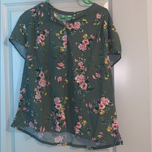 Floral top